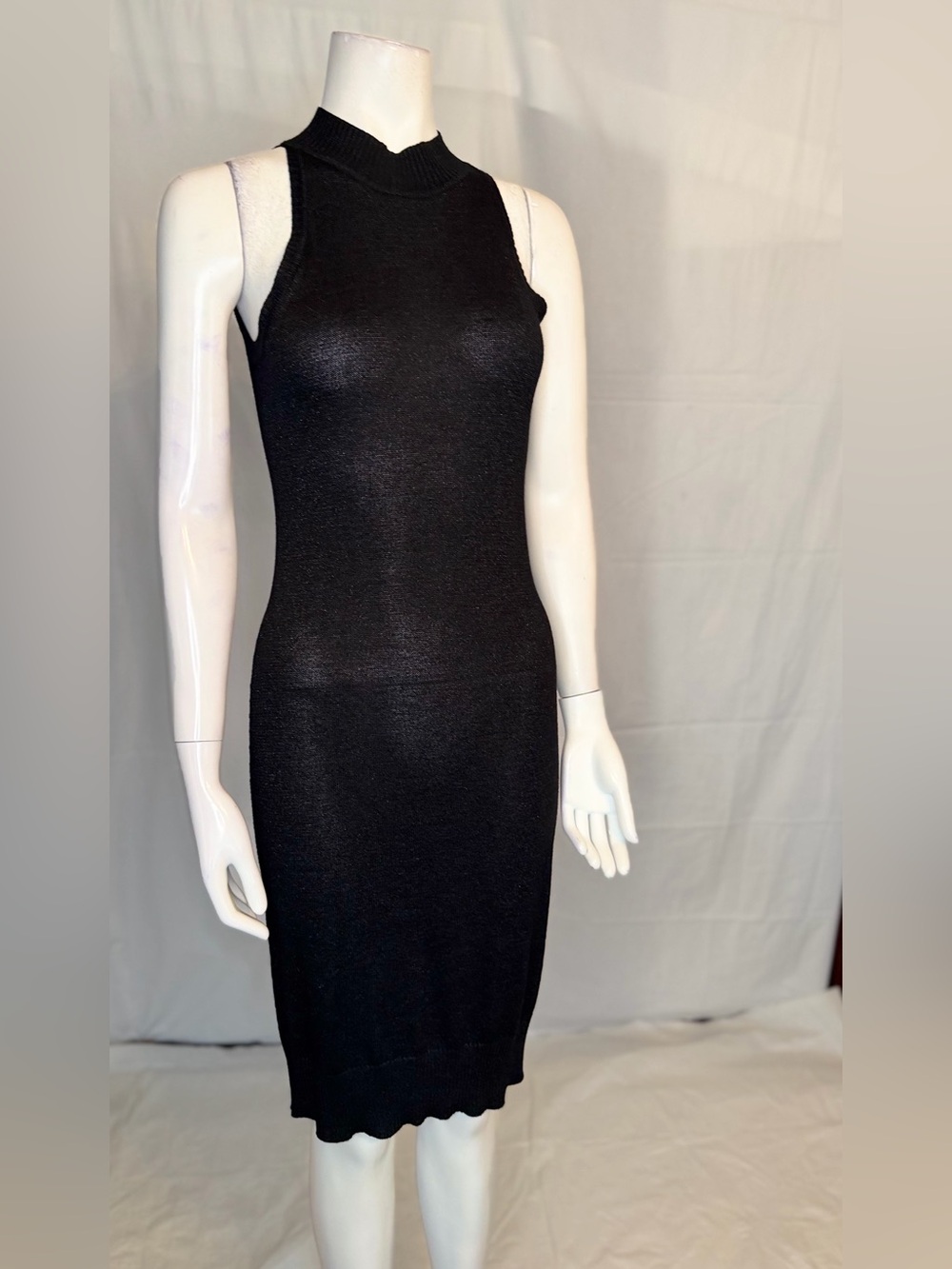 Classic Black Sleeveless Knit Dress set